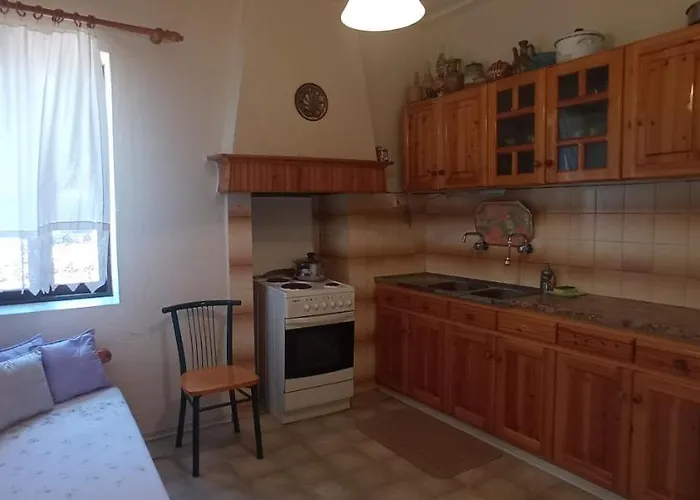 Konstantinos Apartment *